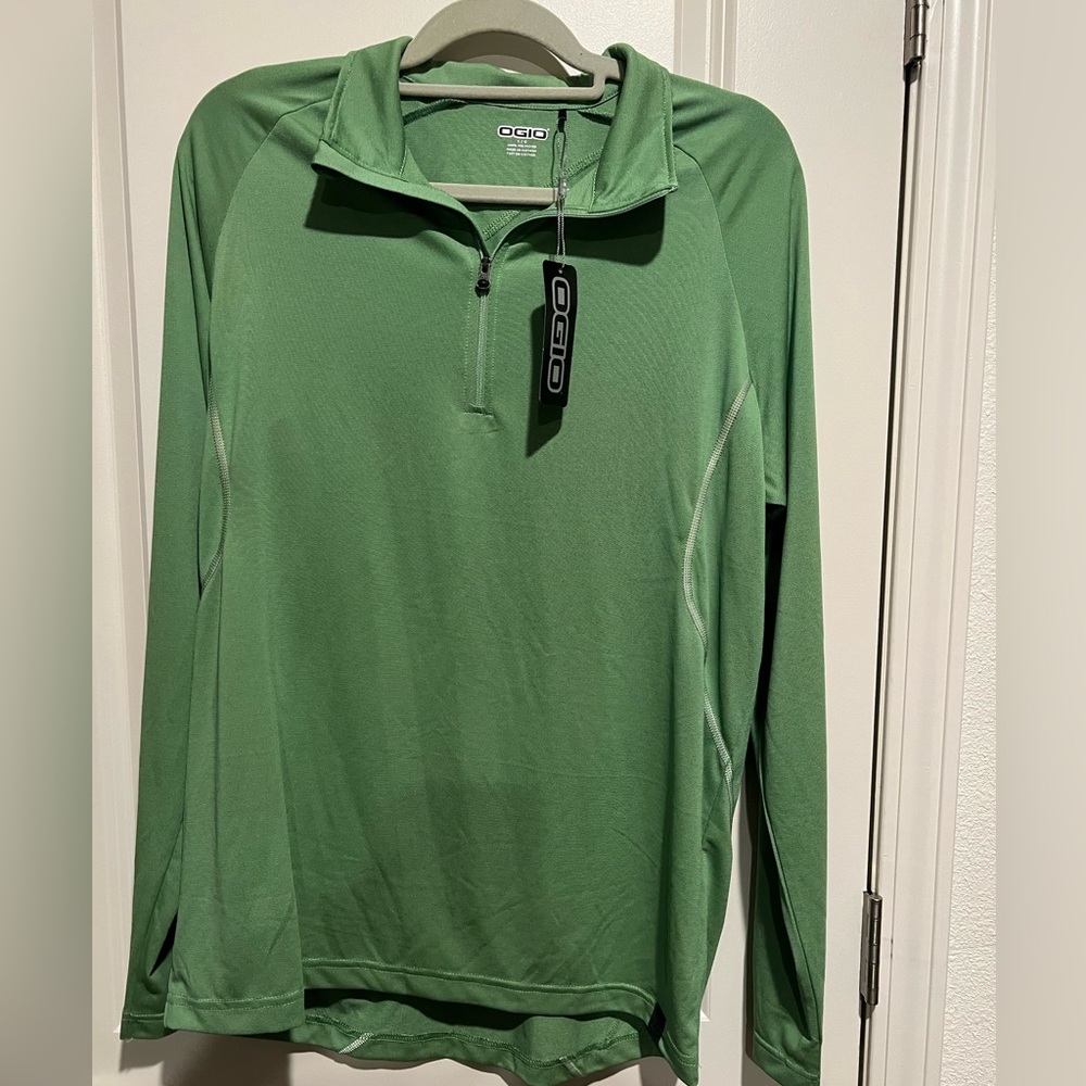 Ogio mens 1/4 zip top